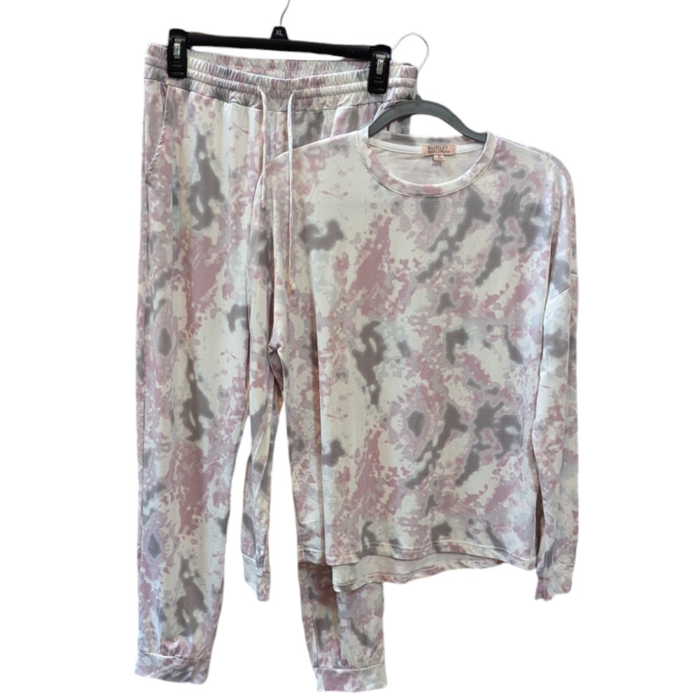 Badgley Mischka, tie dye jogger style long sleeve pajamas. Med